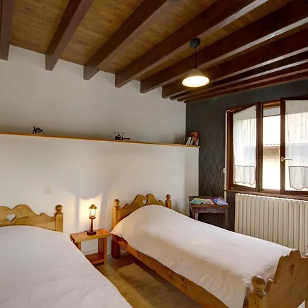 Maison Renovee, 2 Chambres, Jardin, Animaux Acceptes, Internet, Barbecue - Fr-1-496-161